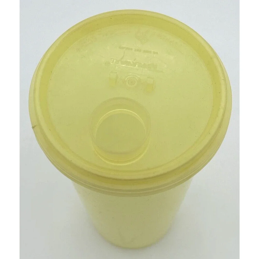 Vintage Tupperware Tall Cannister 262-3‎ Yellow Missing Lid Flap SKU U149